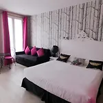Bobo's 4*
