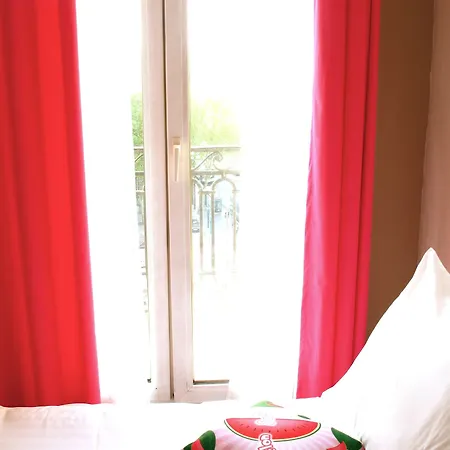 Ξενοδοχείο Bobo's 4*