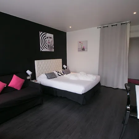 Hotel Ideal Design 3*