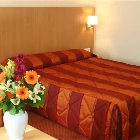 Bobo's Hotel 4*
