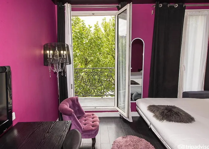 Hotel Bobo's